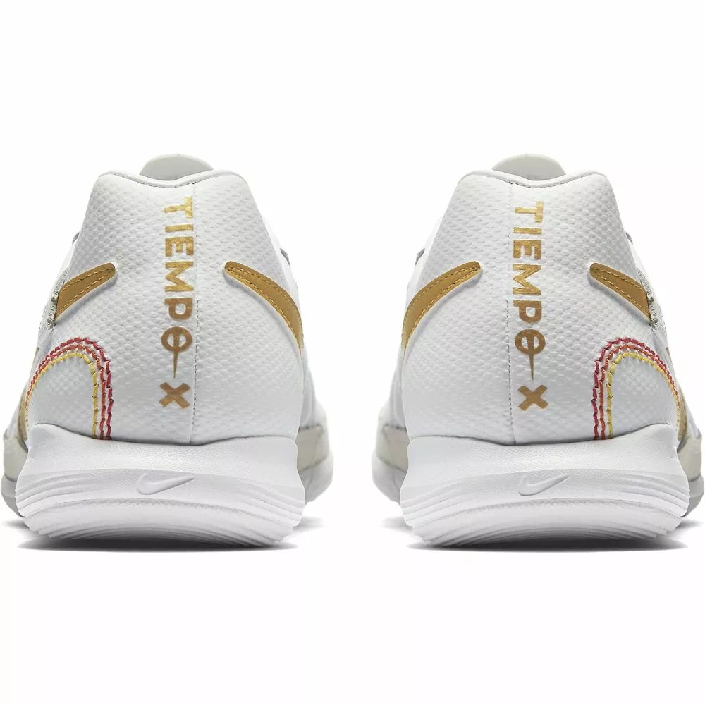 Nike Football Nike Lunar LegendX 7 Pro 10R IC - Indoor Soccer Shoes - White/Metallic Gold 5 Nike Football Nike Lunar LegendX 7 Pro 10R IC - Indoor Soccer Shoes - White/Metallic Gold