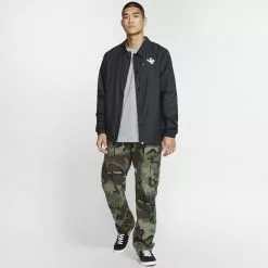 Nike SB Men’s Skate Jacket - Black/White New Arrivals 15 Nike SB Men’s Skate Jacket - Black/White New Arrivals