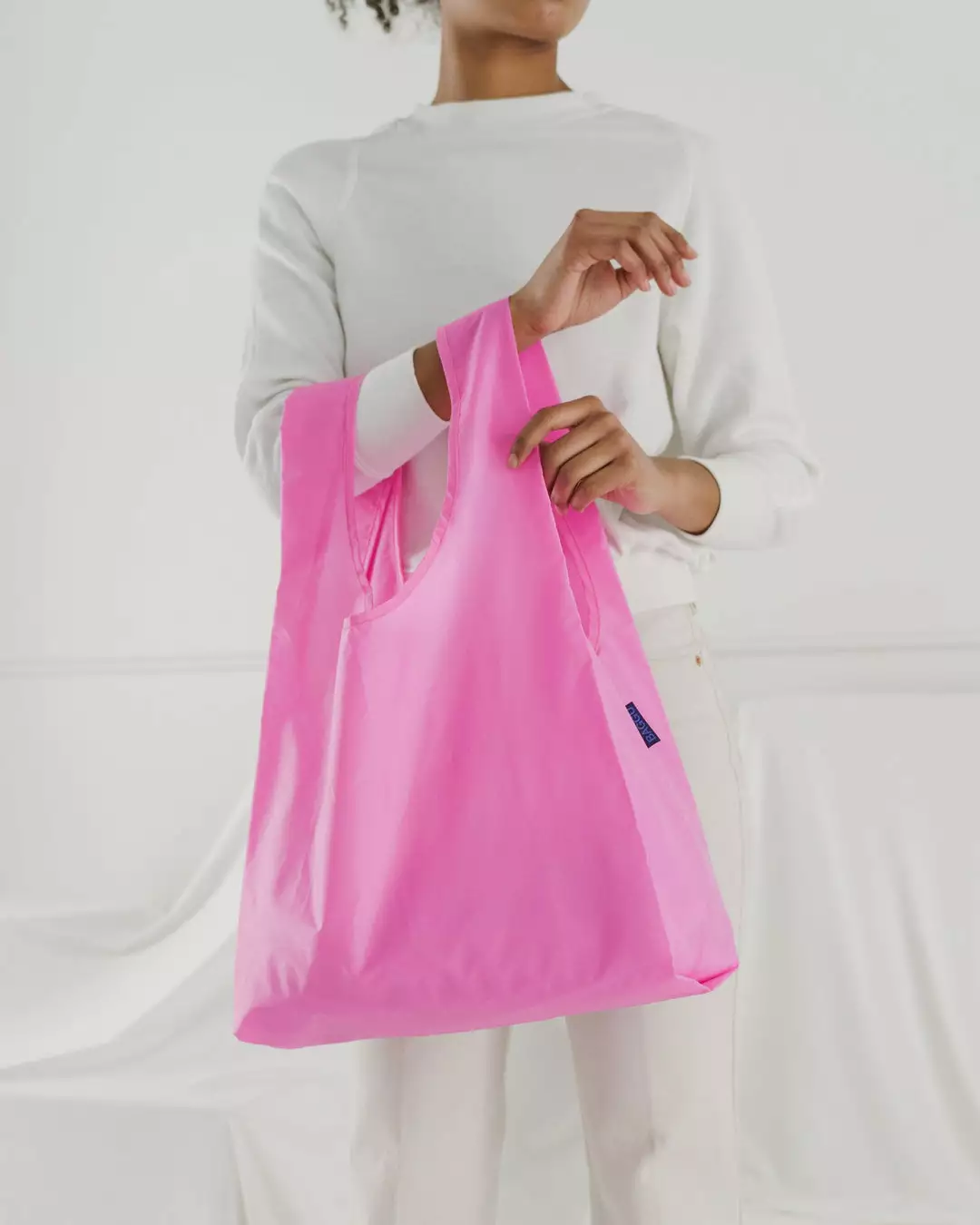 Baggu Standard Reusable Bag - Bright Pink New Arrivals 2 Baggu Standard Reusable Bag - Bright Pink New Arrivals
