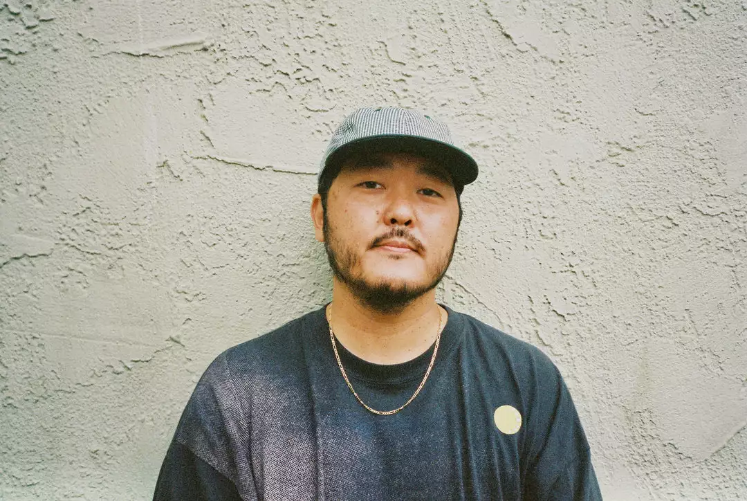 Lite Year Six Panel Gingham Cap - Hunter Green New Arrivals 4 Lite Year Six Panel Gingham Cap - Hunter Green New Arrivals